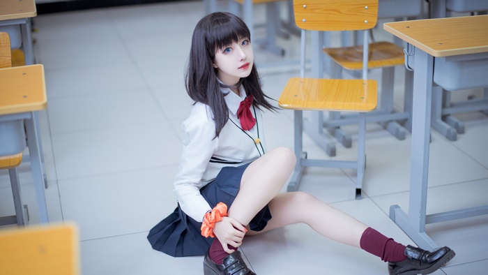 Girl in school uniform cosplay 4K