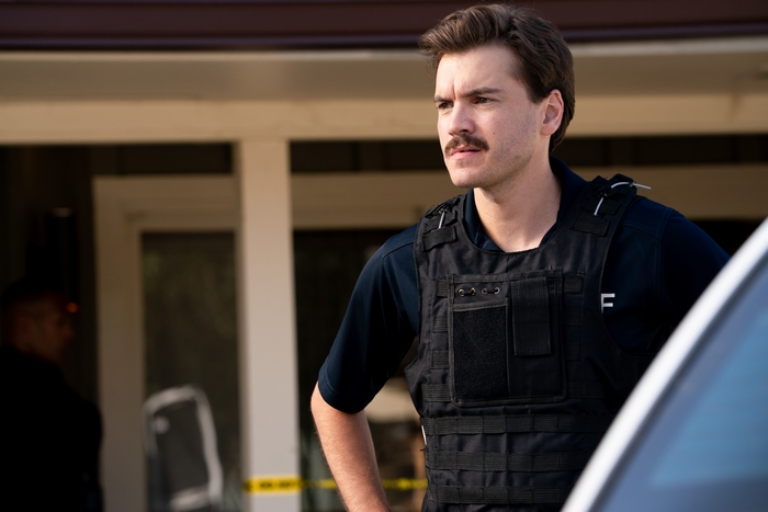 Emile Hirsch in Midnight In The Switchgrass