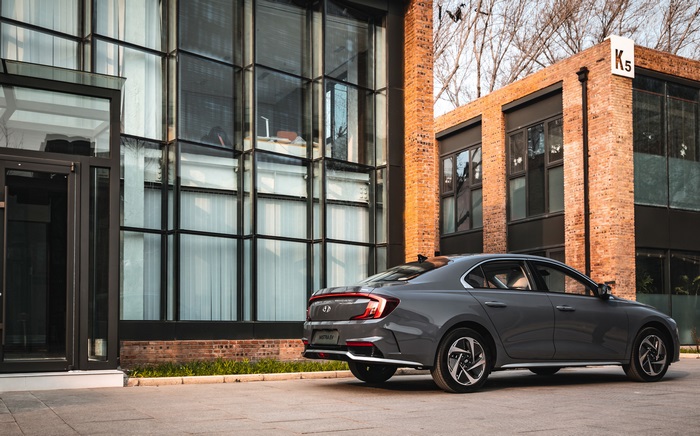 2021 Hyundai Mistra EV