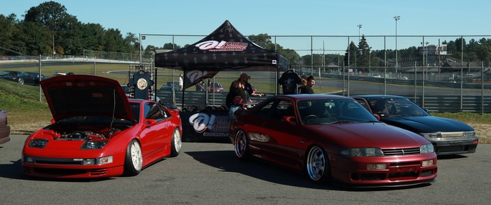 Nissan 300ZX and other cars at a track event