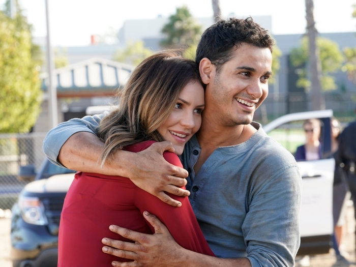 Scorpion Walter OBrien and Paige Dineen hug