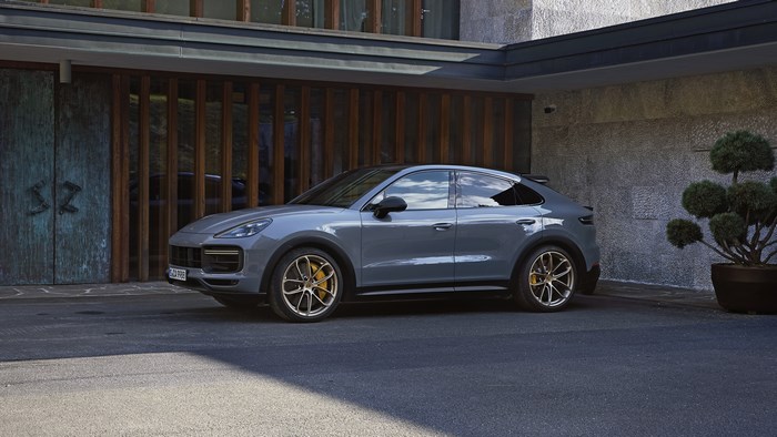 2022 Porsche Cayenne Turbo GT SUV