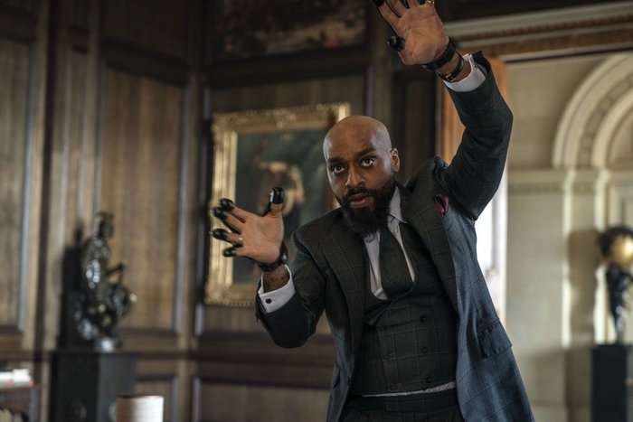 Chiwetel Ejiofor in a suit