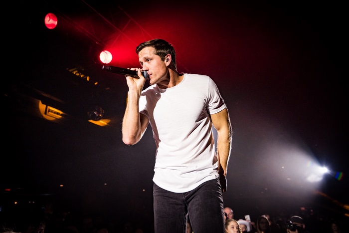 Walker Hayes performing live on stage