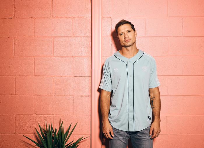 Walker Hayes in Adidas Baseball Jersey