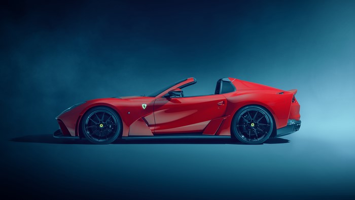 4K, shadow, red cars, Italian Supercars, Ferrari, Ferrari 812 GTS, mist, car, supercars, vehicle, spotlights
