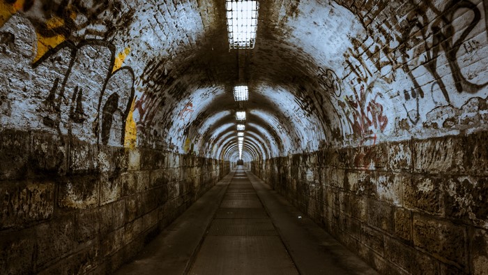 4K, underground, tunnel, urban decay, graffiti