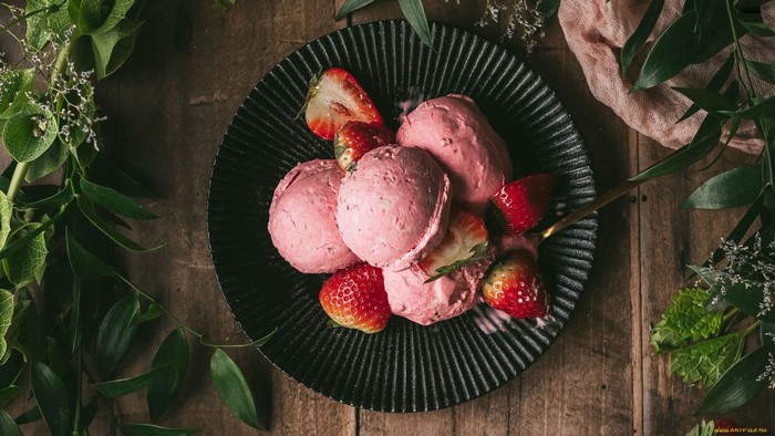 ice cream, fruit, sweets, food, berries, strawberries