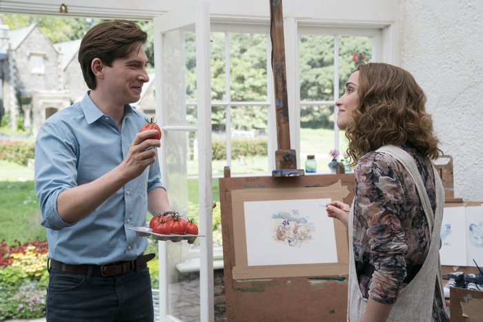 Domhnall Gleeson and Rose Byrne in Peter Rabbit 2