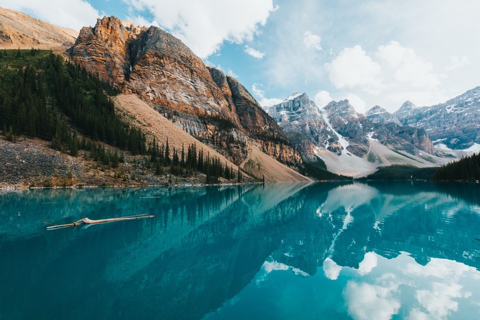 4K Mountains Reflection at Banff National Park