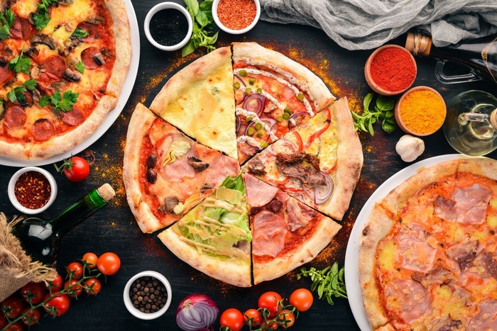 vegetables, pizza, food, parsley, red onion, Garlic, tomatoes, basil, Onions, spices