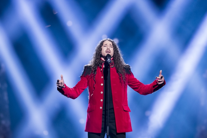 Michał Szpak performing Color Of Your Life at Eurovision