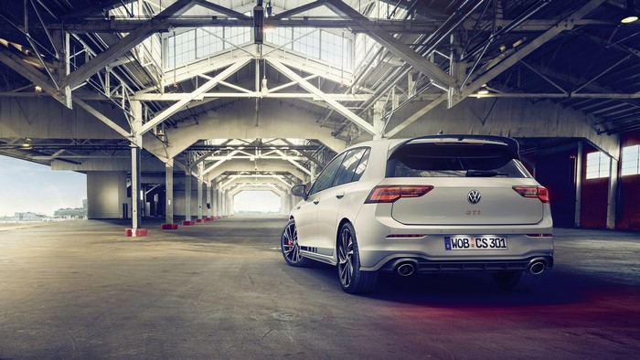 numbers, GTI, hatchbacks, vehicle, German cars, Volkswagen, car, Volkswagen GTI, hot hatch, white cars