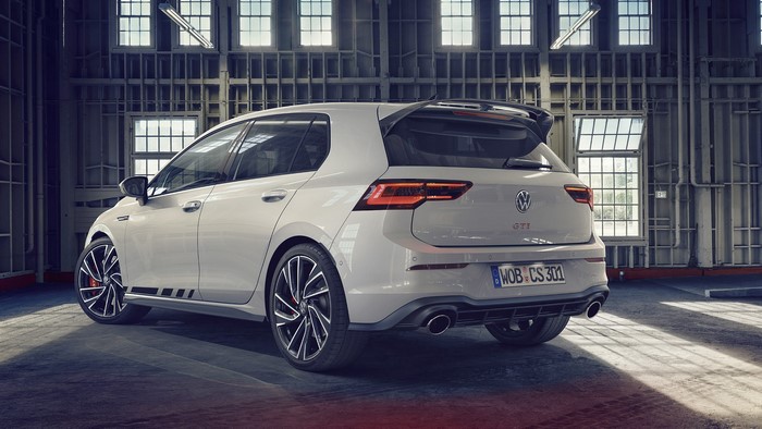 hot hatch, numbers, Volkswagen GTI, car, German cars, white cars, GTI, hatchbacks, Volkswagen, vehicle