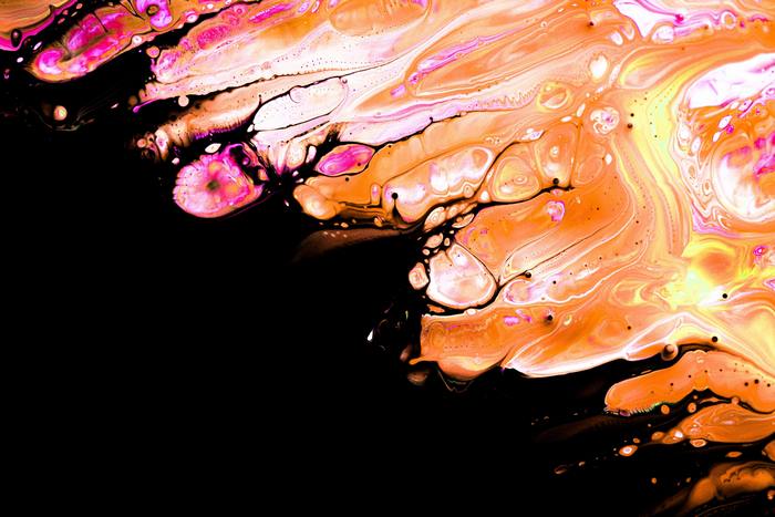 Abstract Orange and Pink Paint Pour 4K