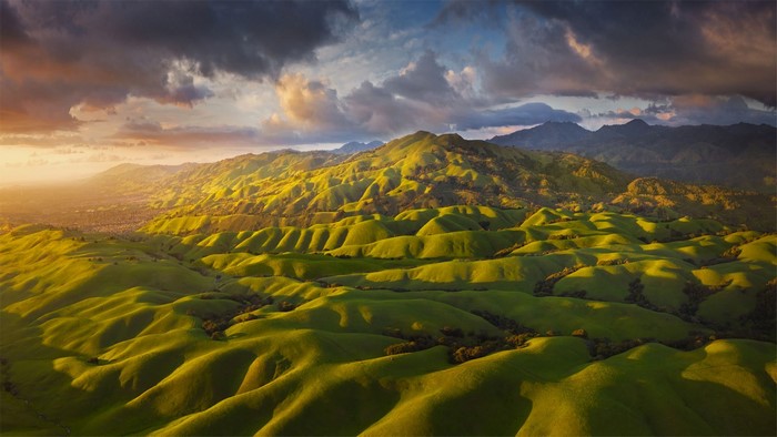 landscape, grass, sky, mountains, nature, Bing, trees, plateau, clouds, sunlight