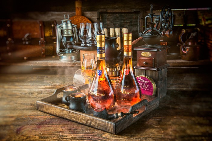 cup, wooden surface, pipe, bottles, alcohol, coffee, still life, cognac