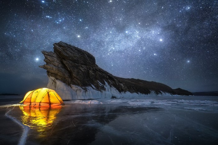 sky, landscape, dark, frozen water, night, stars, ice, rock, cold, tent, Vladimir Lyapin