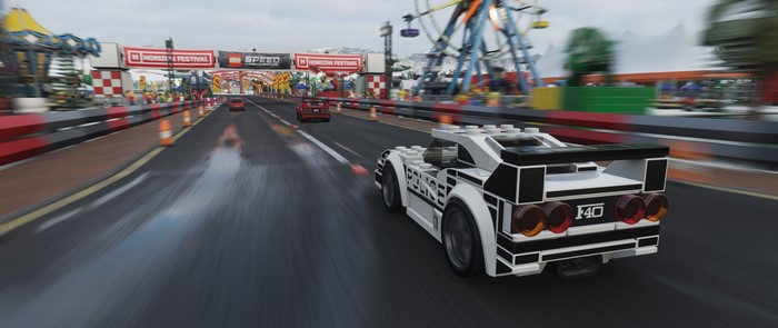 LEGO Ferrari F-40 Police Car in Forza Horizon 4