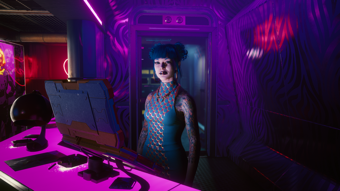 Woman with blue hair in Cyberpunk 2077