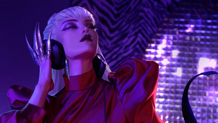Evelynn from League of Legends KDA with jewelry