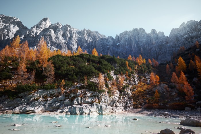4K Mountain Lake Landscape with Autumn Trees in Italy