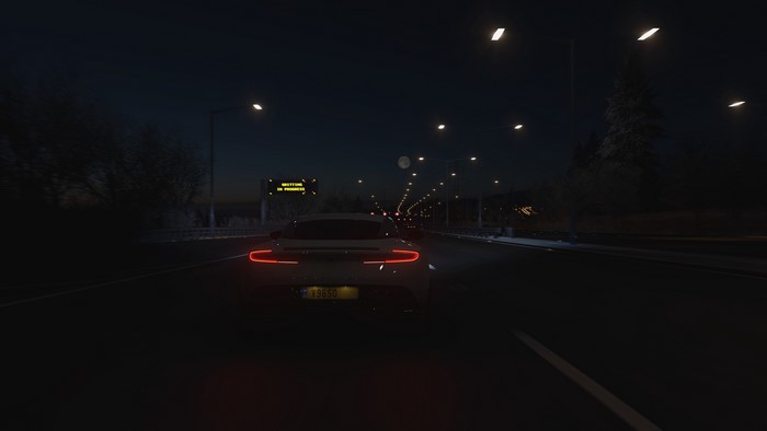 4K Forza Horizon 4 car driving at night