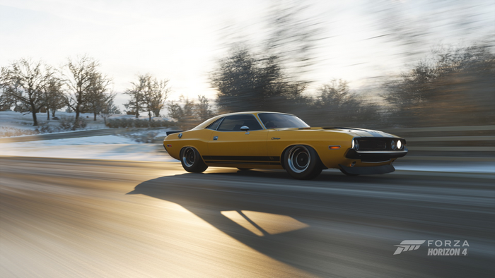 Yellow Dodge Challenger in Forza Horizon 4