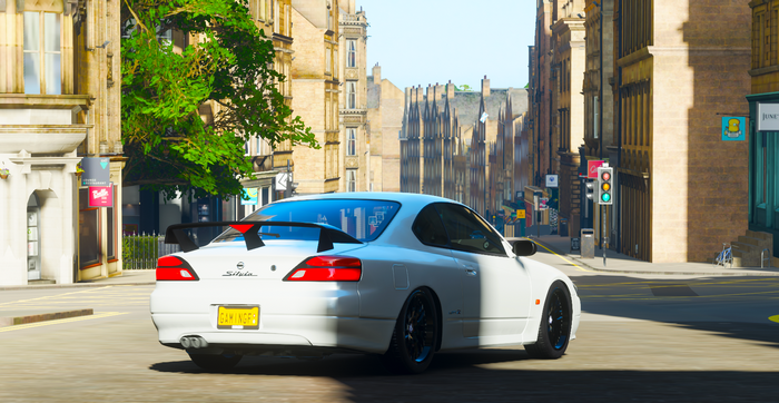 White Nissan Silvia S15 in Forza Horizon 4