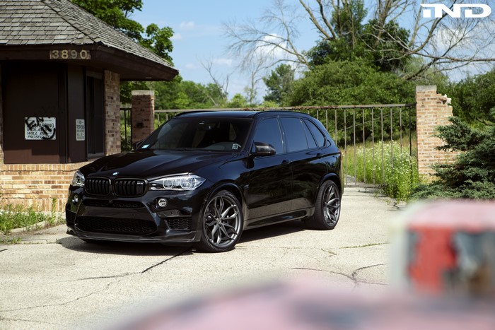 Black BMW X5M by iND Distribution