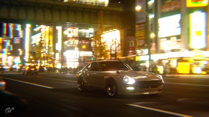 Nissan S30 Datsun driving in city at night