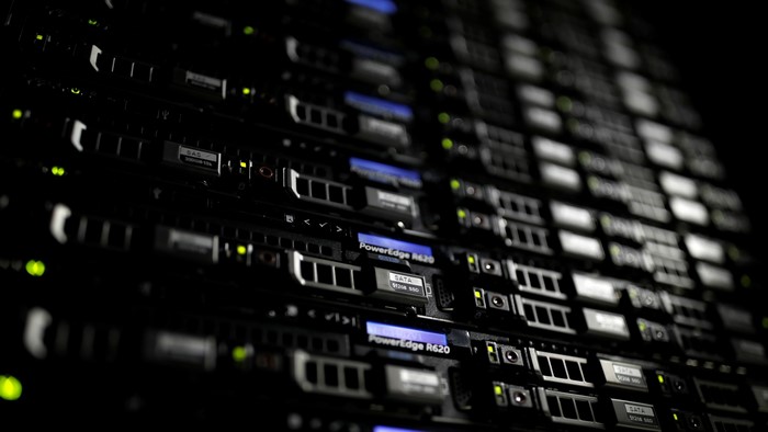 Dell PowerEdge R620 servers in a datacenter