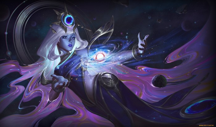 Sorceress from League of Legends in Cosmic Attire