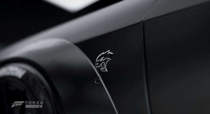 Dodge Challenger Hellcat Widebody emblem in Forza Horizon 4