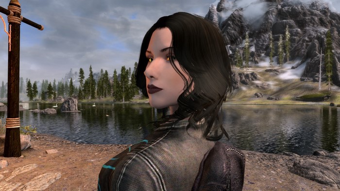 Woman with yellow eyes in Skyrim