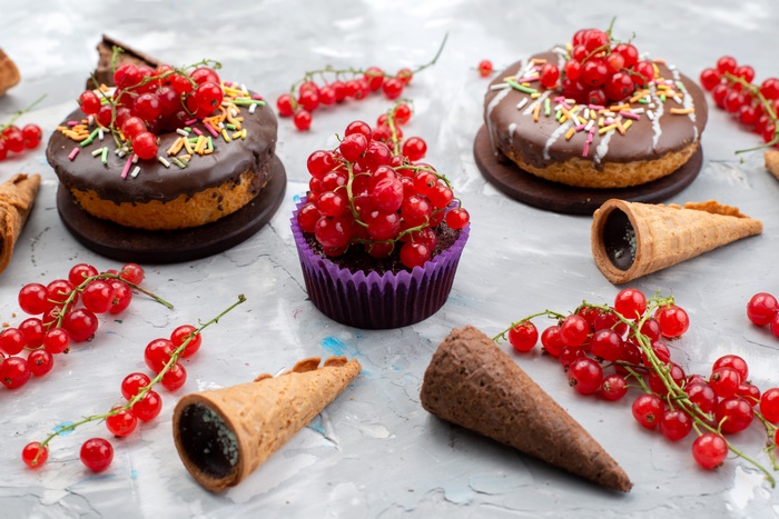 Still Life 4K: Cupcakes, Doughnuts, and Waffle Cones with Currants