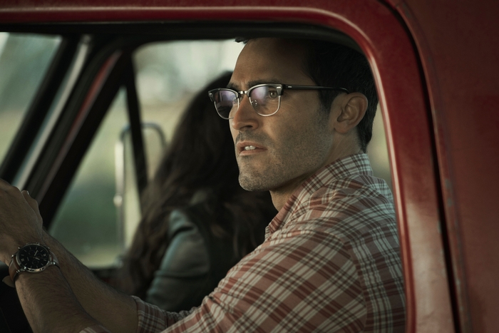 Tyler Hoechlin as Superman driving a truck