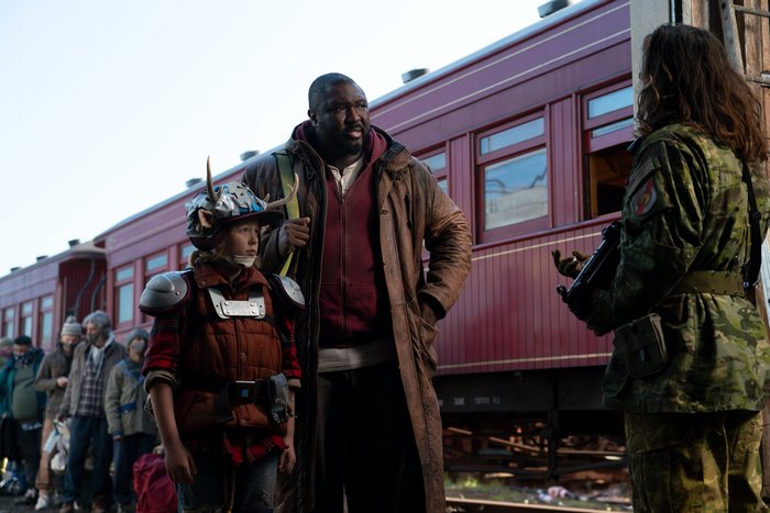 Sweet Tooth: Tommy Jepperd and Gus with a train