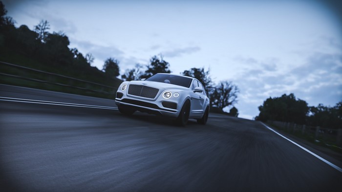 Bentley Bentayga driving on a road in Forza Horizon 4