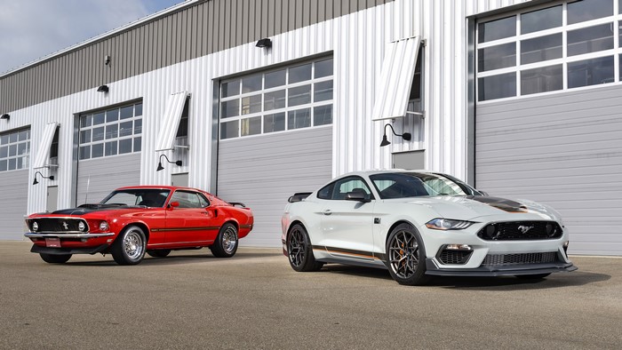 Ford Mustang Mach 1 and modern Ford Mustang