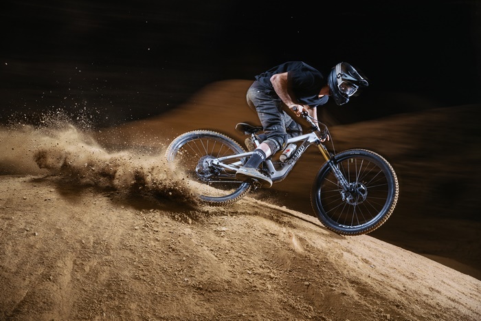 Mountain Bike 4K Action on Sandy Terrain