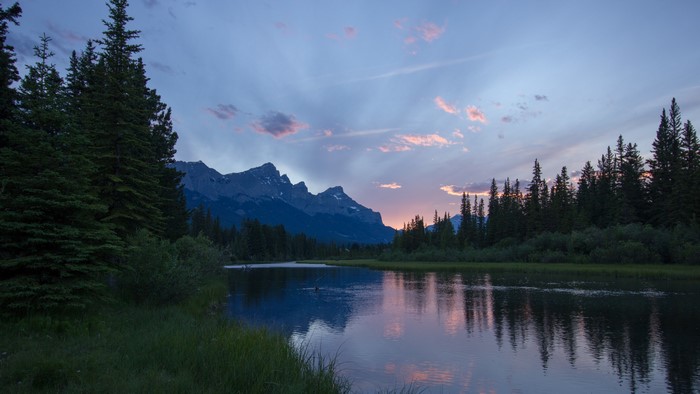 4K Canada Lake Mountains Landscape Nature