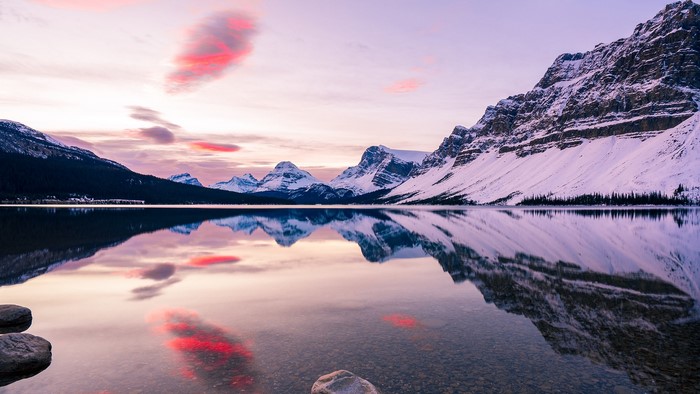 Bow Lake and Mountains in Banff National Park