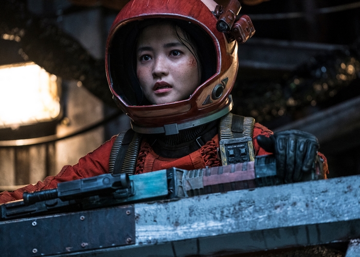 Kim Tae-ri as Captain Jang in Space Sweepers 4K