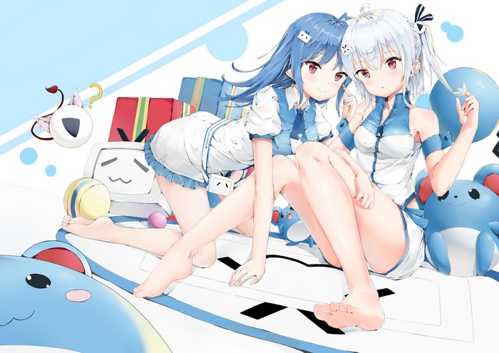 Anime girls with blue and silver hair, Bilibili Douga