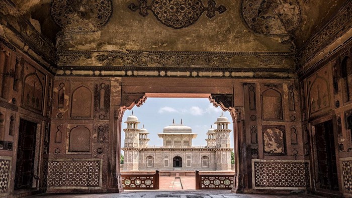 Mausoleum in India