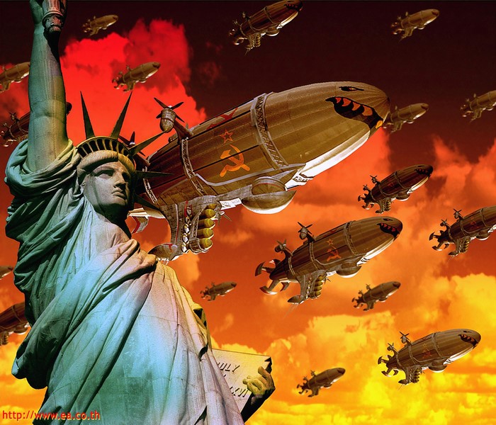 Statue of Liberty under attack by Soviet zeppelins in Red Alert 2