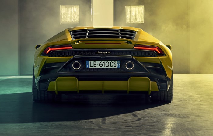 4K Yellow Lamborghini Huracan Rear View