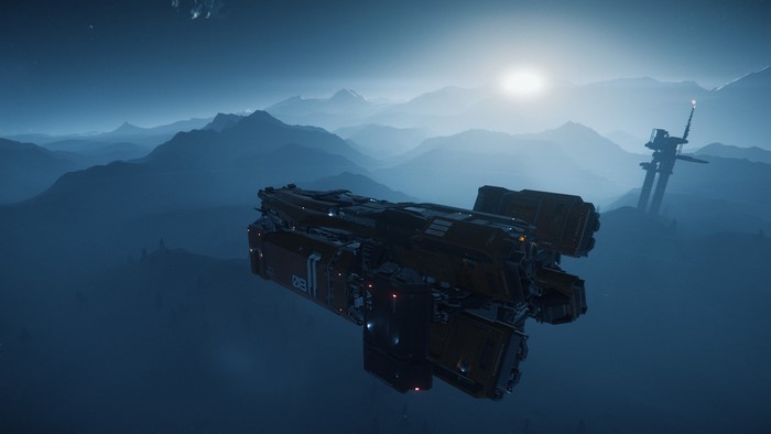 Star Citizen: Mining ship over a misty mountain landscape