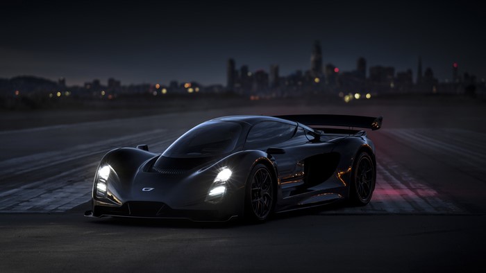 4K Czinger 21C supercar at night